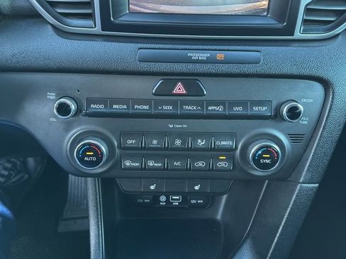 Used 2018 Kia Sportage LX w/ LX Popular Package image 25