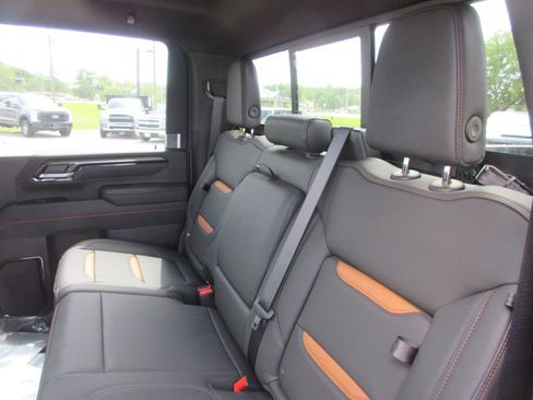 New 2026 GMC Sierra 3500 AT4 w/ AT4 Premium Plus Package AWD/4WD image 14