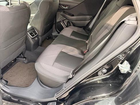 Used 2025 Subaru Outback Premium image 7