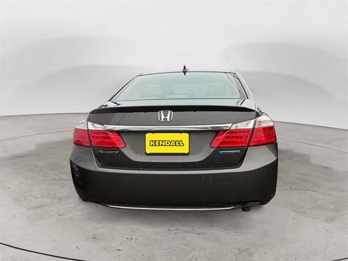 Used 2014 Honda Accord Hybrid Sedan image 3