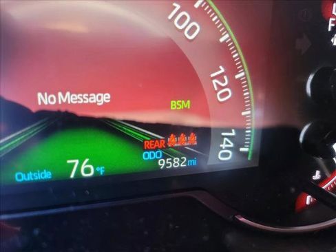 Used 2025 Toyota RAV4 XLE Premium image 19