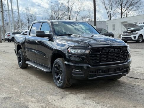 New 2026 RAM 1500 Express AWD/4WD image 4