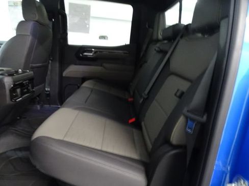 Certified 2025 Chevrolet Silverado 1500 ZR2 AWD/4WD image 4