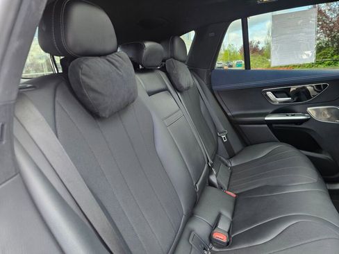 Used 2025 Mercedes-Benz EQE 350+ SUV image 16