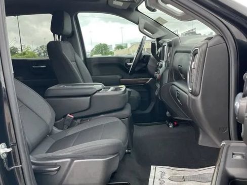 Used 2021 Chevrolet Silverado 1500 LT AWD/4WD image 24