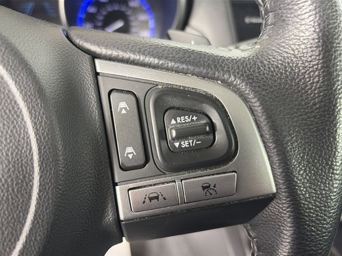 Used 2017 Subaru Outback 2.5i Limited image 33