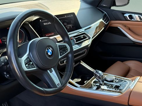 Used 2019 BMW X5 xDrive40i w/ M Sport Package AWD/4WD image 19