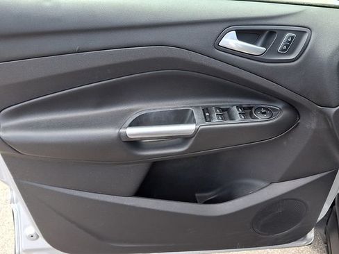 Used 2015 Ford Escape SE AWD/4WD image 9