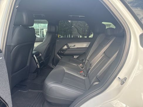 Used 2023 Land Rover Range Rover Sport SE Dynamic image 28