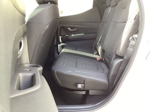 New 2026 Hyundai Santa Cruz SE AWD/4WD image 17