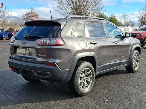 Used 2021 Jeep Cherokee Trailhawk w/ Technology Group image 8