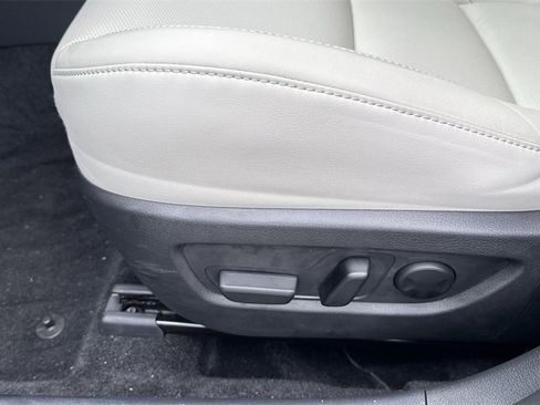 Used 2024 MAZDA CX-30 AWD 2.5 S w/ Premium Package image 43