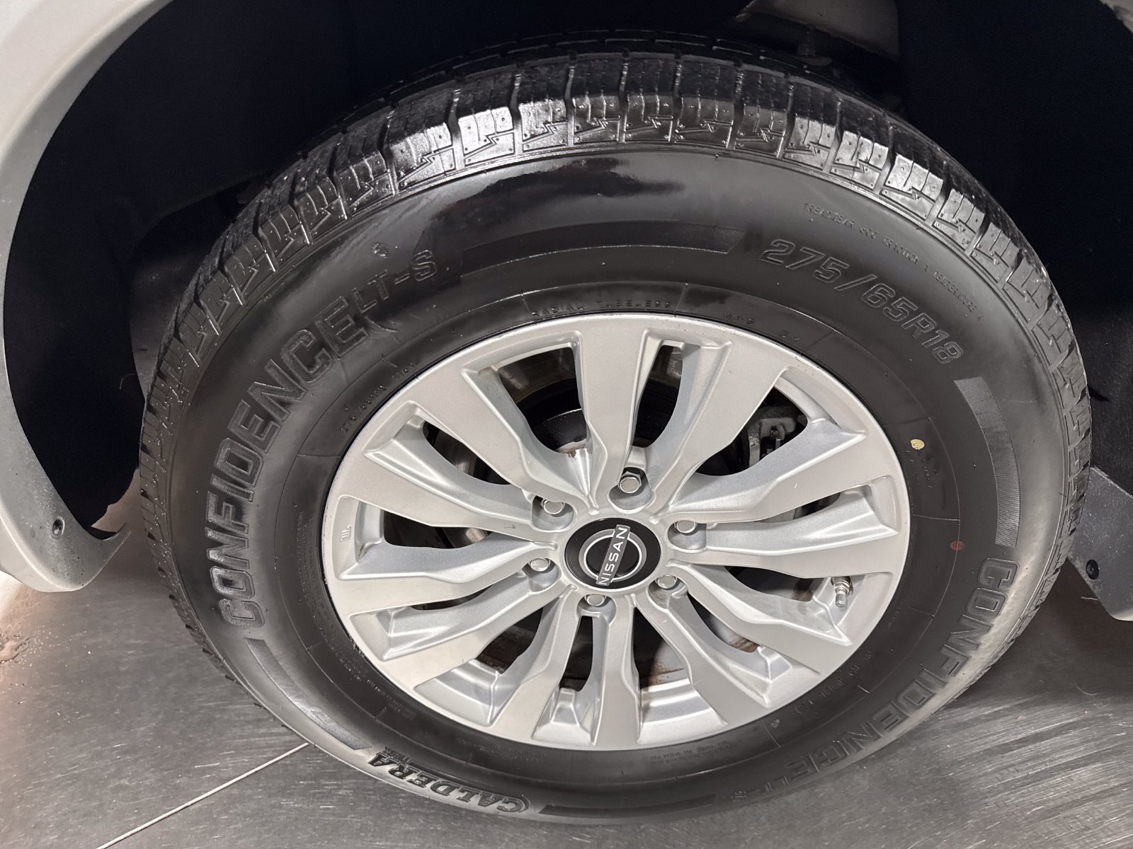 Used 2021 Nissan Armada SV AWD/4WD image 13