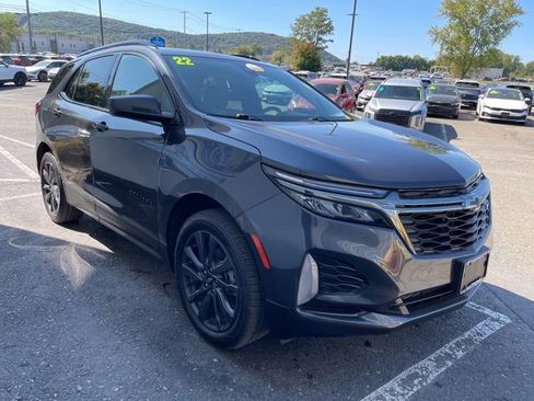 Used 2022 Chevrolet Equinox RS image 6