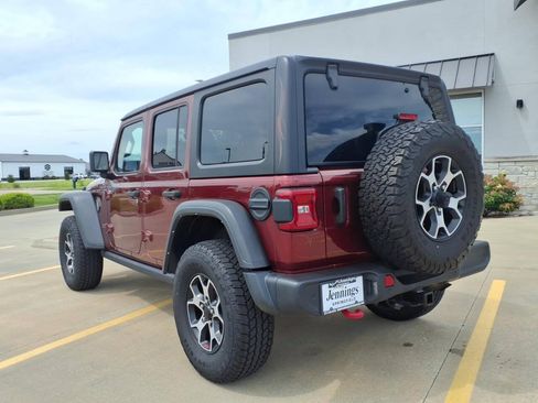 Used 2021 Jeep Wrangler Unlimited Rubicon AWD/4WD image 3