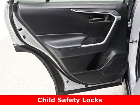 Certified 2024 Toyota RAV4 LE image 22