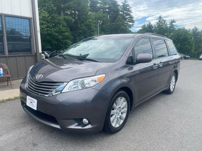 Used 2013 Toyota Sienna XLE w/ Entertainment Pkg