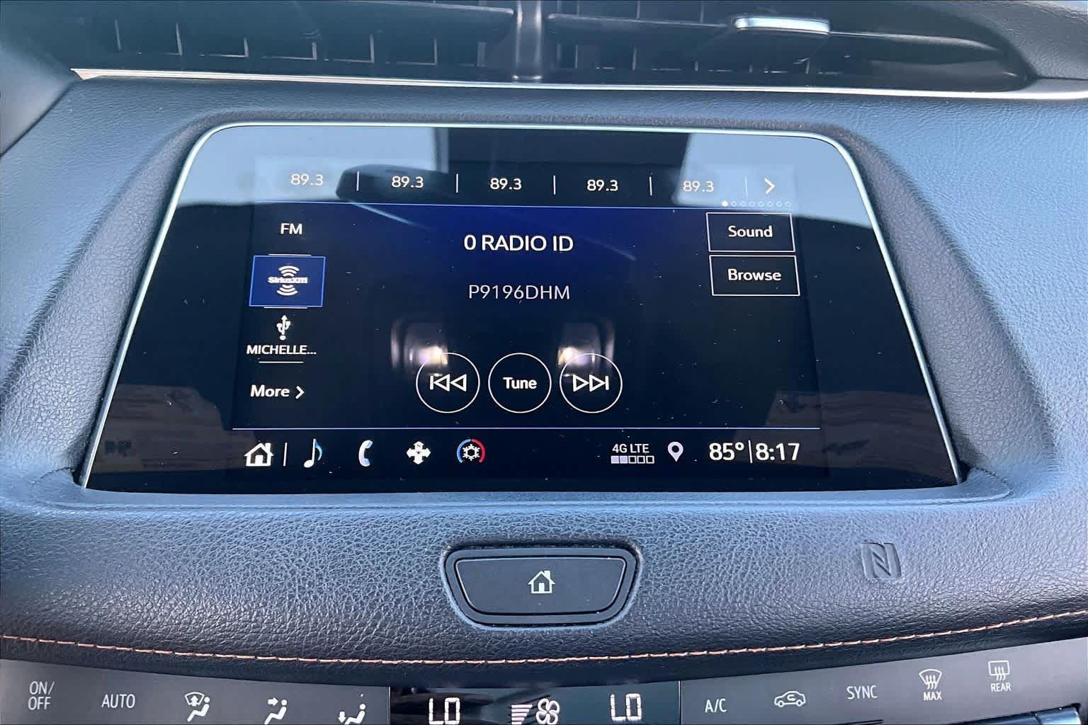 Used 2019 Cadillac XT4 Sport w/ Cold Weather Package FWD image 31