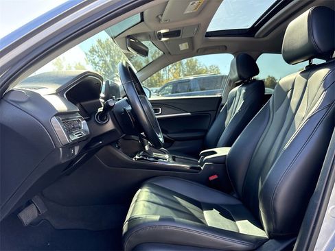 Used 2023 Acura Integra image 11