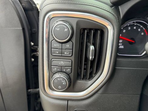 Used 2019 Chevrolet Silverado 1500 LT w/ All-Star Edition AWD/4WD image 24