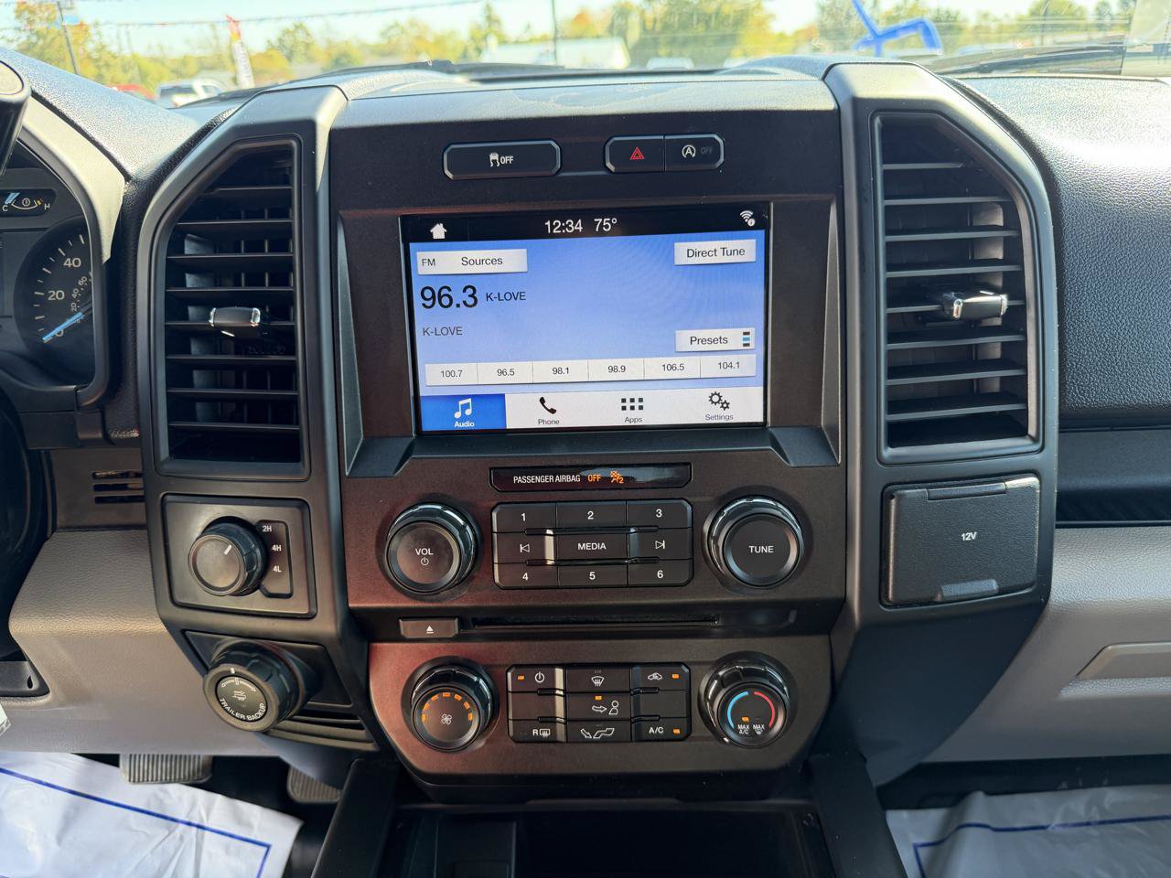 Used 2018 Ford F150 XL w/ Equipment Group 101A Mid AWD/4WD image 28
