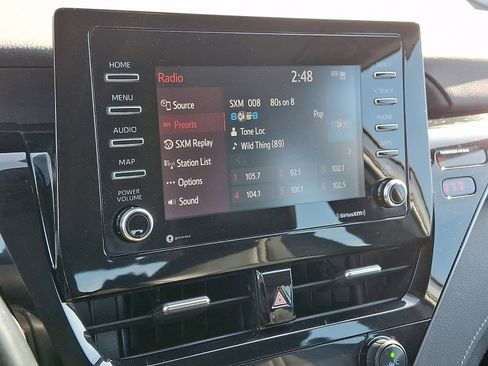 Used 2021 Toyota Camry SE image 23