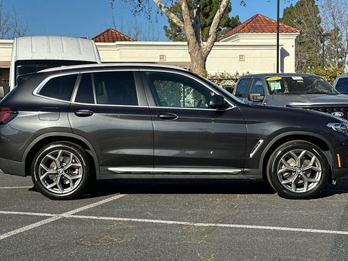 Used 2022 BMW X3 xDrive30i w/ Convenience Package image 3