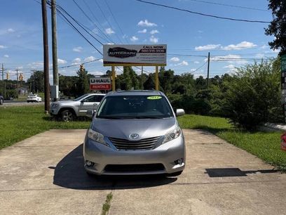 Used 2014 Toyota Sienna XLE