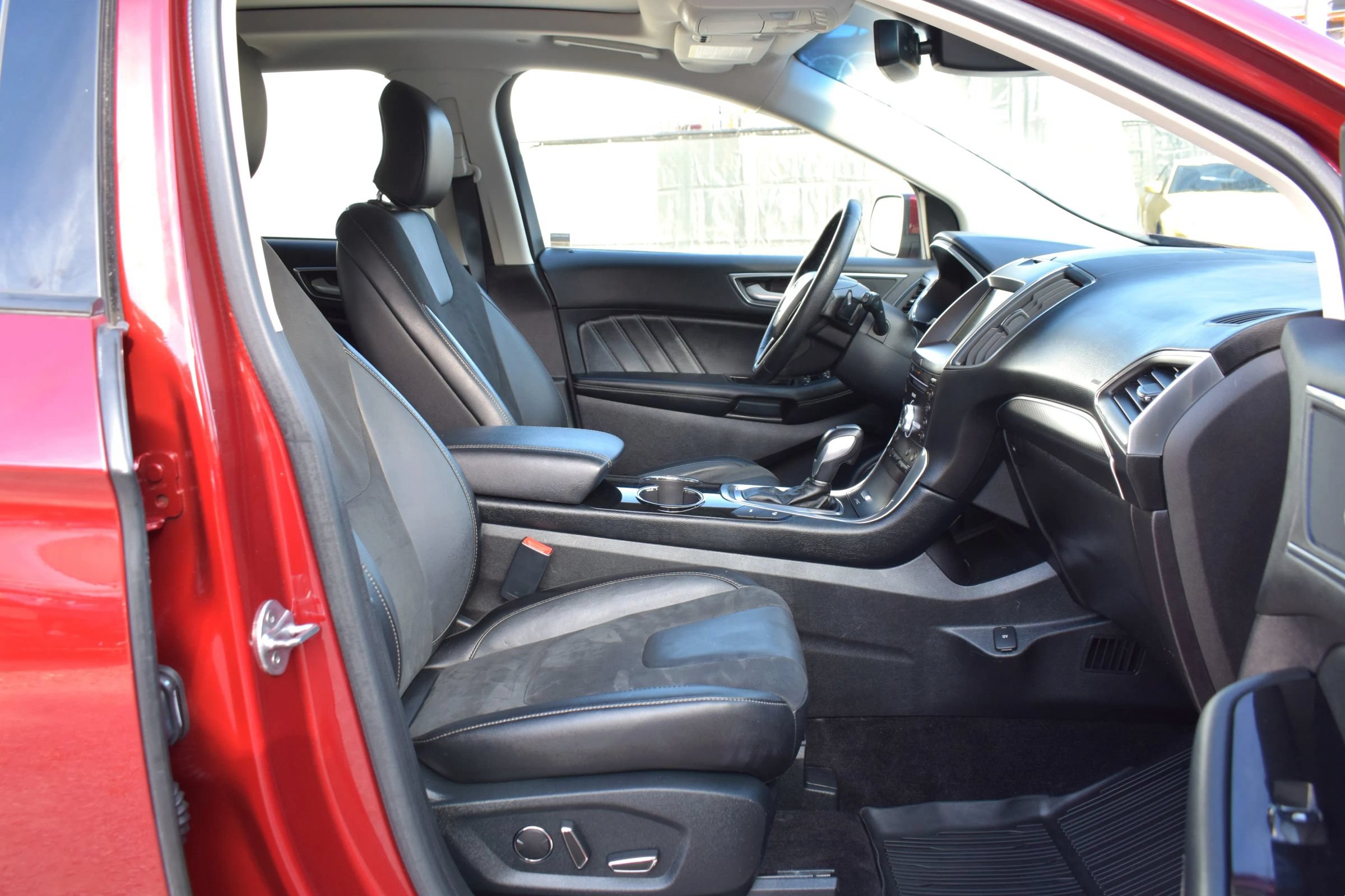 Used 2017 Ford Edge Sport w/ Equipment Group 401A AWD/4WD image 34