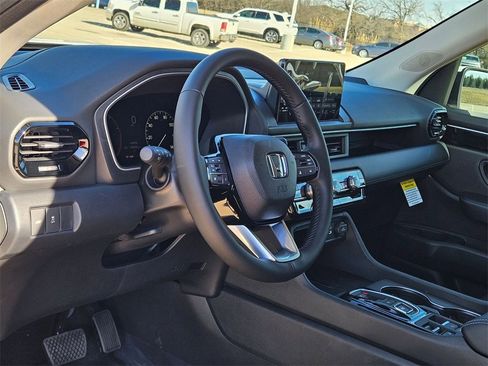 New 2025 Honda Pilot EX-L image 12