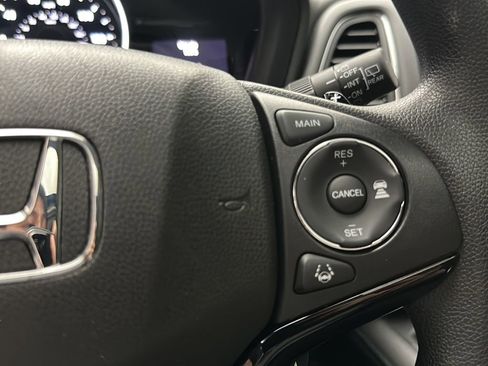 Used 2021 Honda HR-V EX image 28