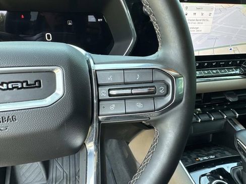Used 2023 GMC Canyon Denali AWD/4WD image 29