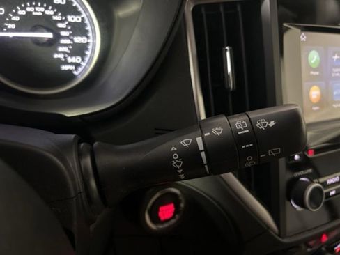 Used 2023 Subaru Forester Premium AWD/4WD image 21