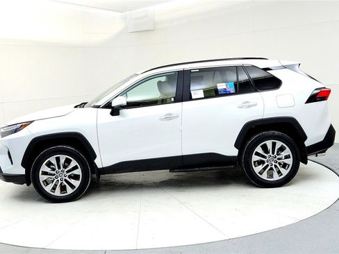 New 2025 Toyota RAV4 Limited image 3