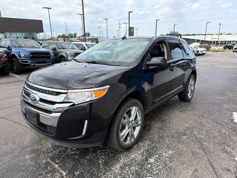 Used 2014 Ford Edge Limited w/ Equipment Group 301A AWD/4WD image 2