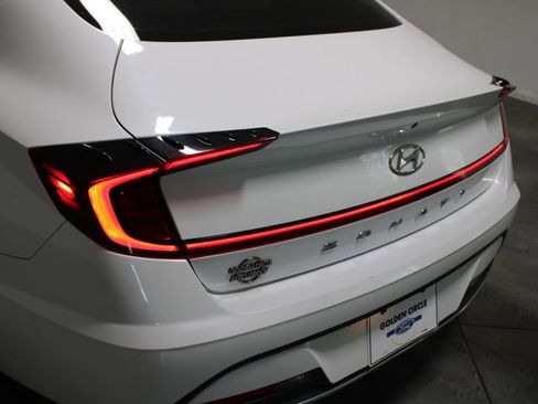Used 2021 Hyundai Sonata SE image 48
