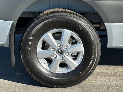New 2025 Mercedes-Benz Sprinter 2500 image 24