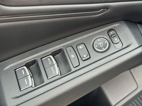 Used 2024 Honda Accord EX image 15