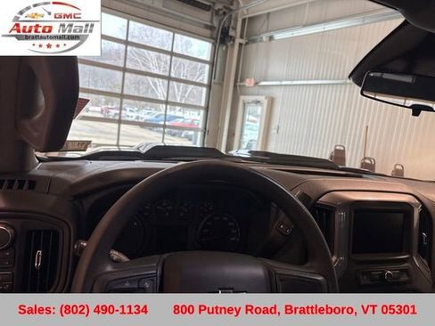 Used 2024 Chevrolet Silverado 1500 Custom Trail Boss image 14