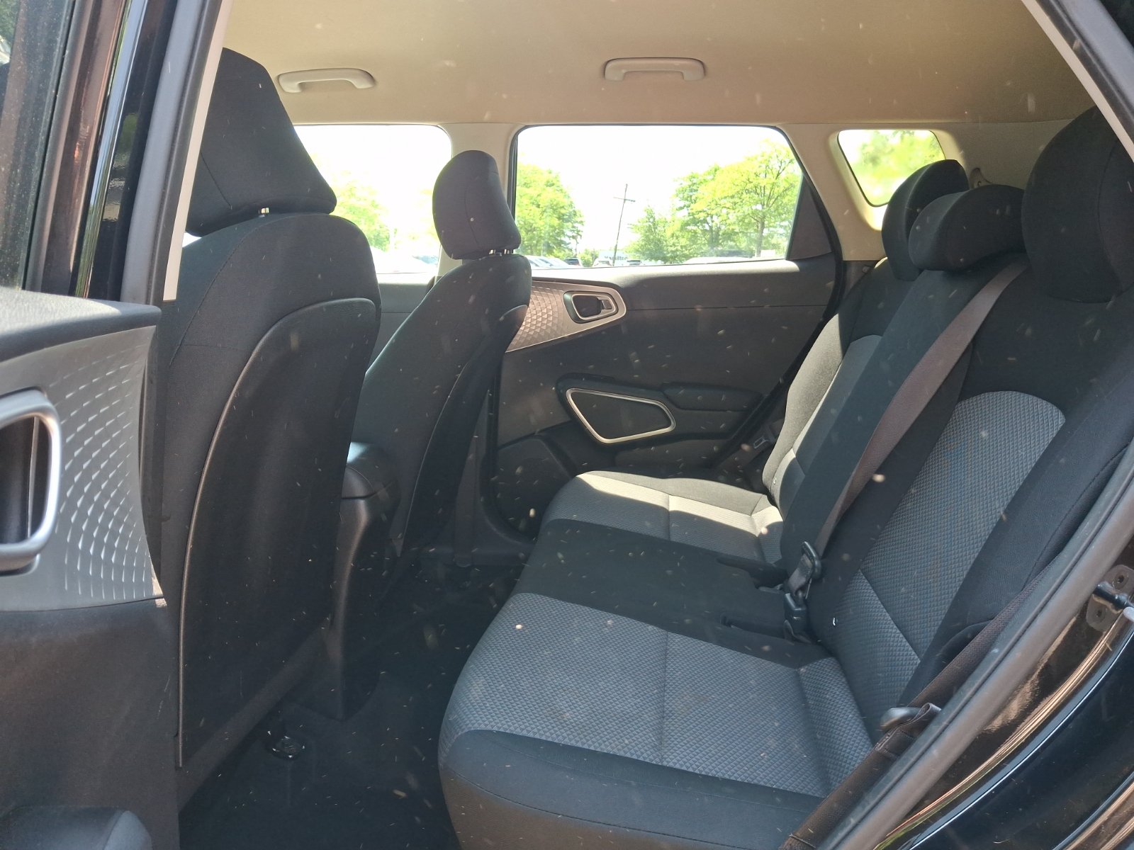 Used 2020 Kia Soul LX FWD image 12