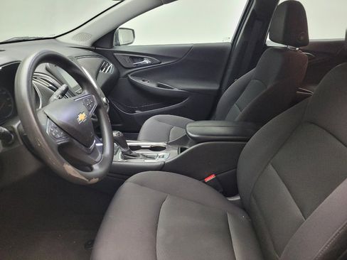 Used 2017 Chevrolet Malibu Hybrid FWD image 17