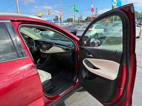 Used 2021 Buick Encore GX Essence w/ Advanced Technology Package FWD image 11