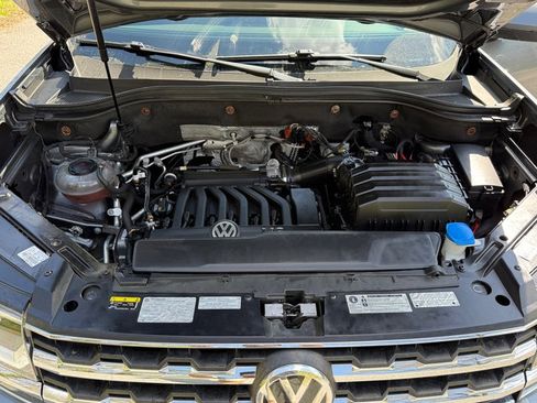 Used 2019 Volkswagen Atlas SE w/ Towing Package image 9