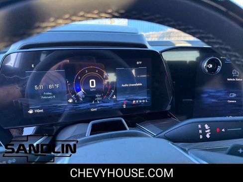 New 2026 Chevrolet Suburban Premier RWD image 28