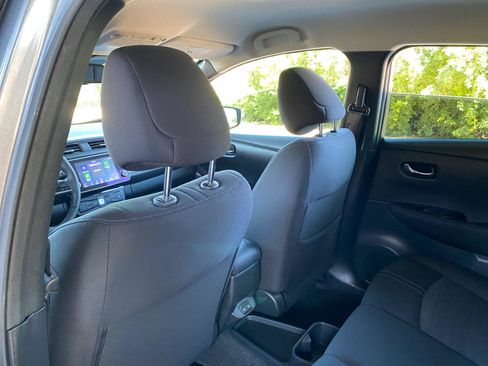 Used 2025 Nissan Leaf SV Plus image 40