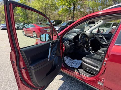 Used 2015 Subaru Forester 2.0XT Touring w/ Eyesight & Navigation System AWD/4WD image 10