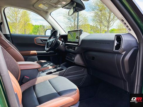 Used 2025 Ford Bronco Sport Outer Banks w/ Outer Banks Tech Package+ AWD/4WD image 12