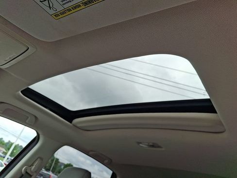 Used 2015 Honda CR-V EX image 12