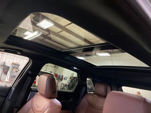 Used 2024 Cadillac XT5 Premium Luxury w/ Technology Package image 22