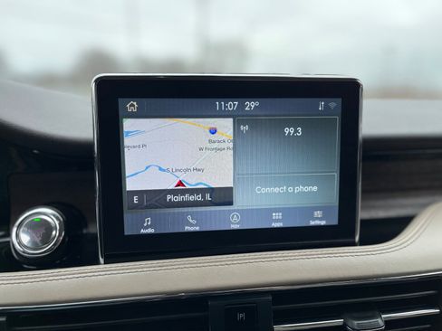 Used 2020 Lincoln Corsair Reserve w/ Equipment Group 201A image 28